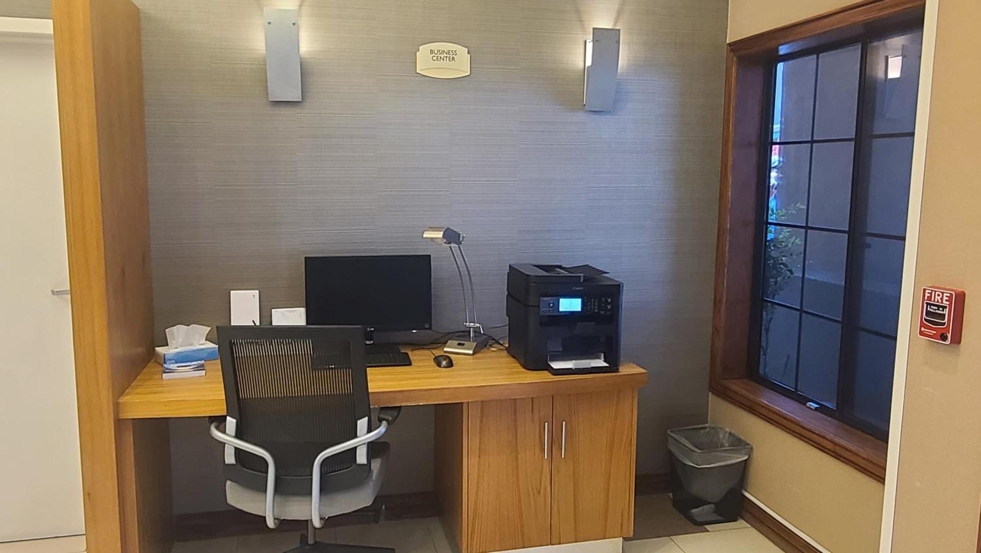 Best Western Hesperia-Victorville Suites Dış mekan fotoğraf